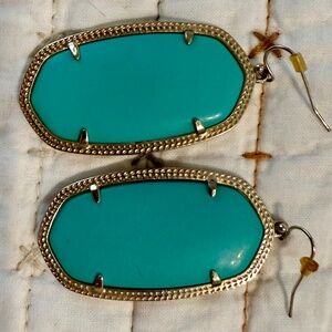 Beautiful turquoise Kendra Scott earrings New!